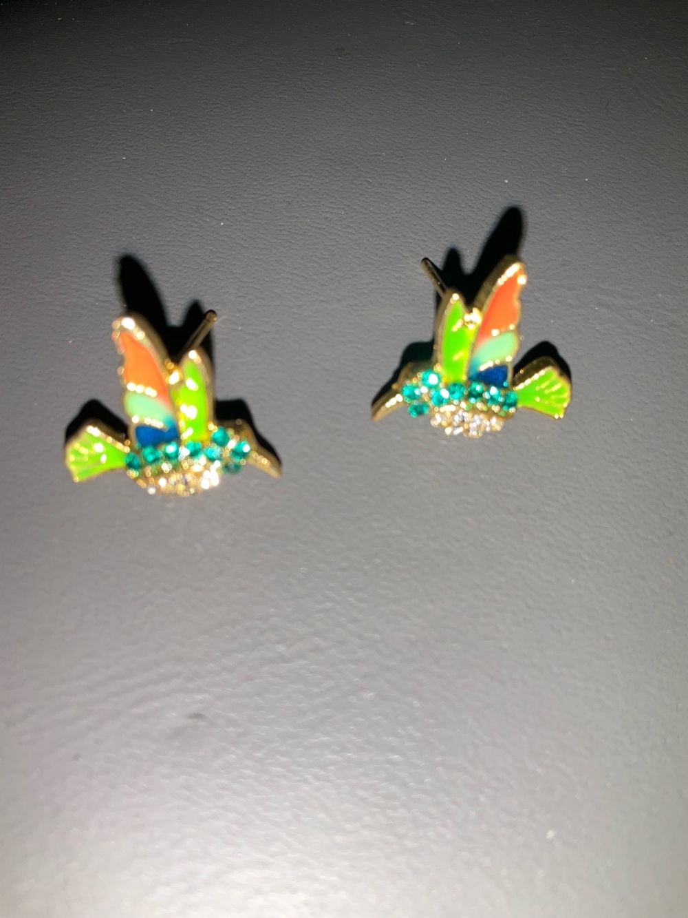 Hummingbird pierced earrings